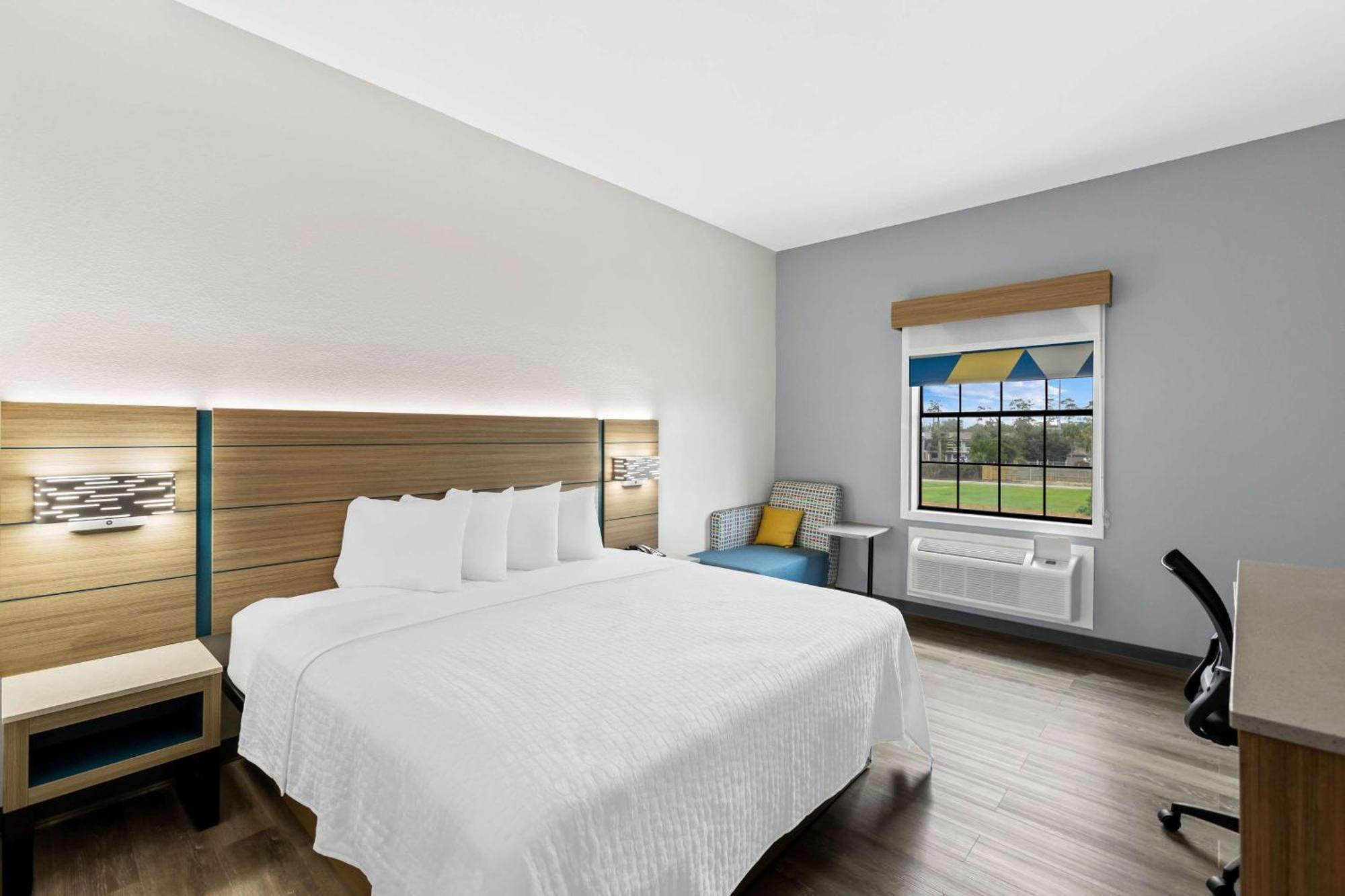 Sonesta Essential Beaumont Hotel Bagian luar foto