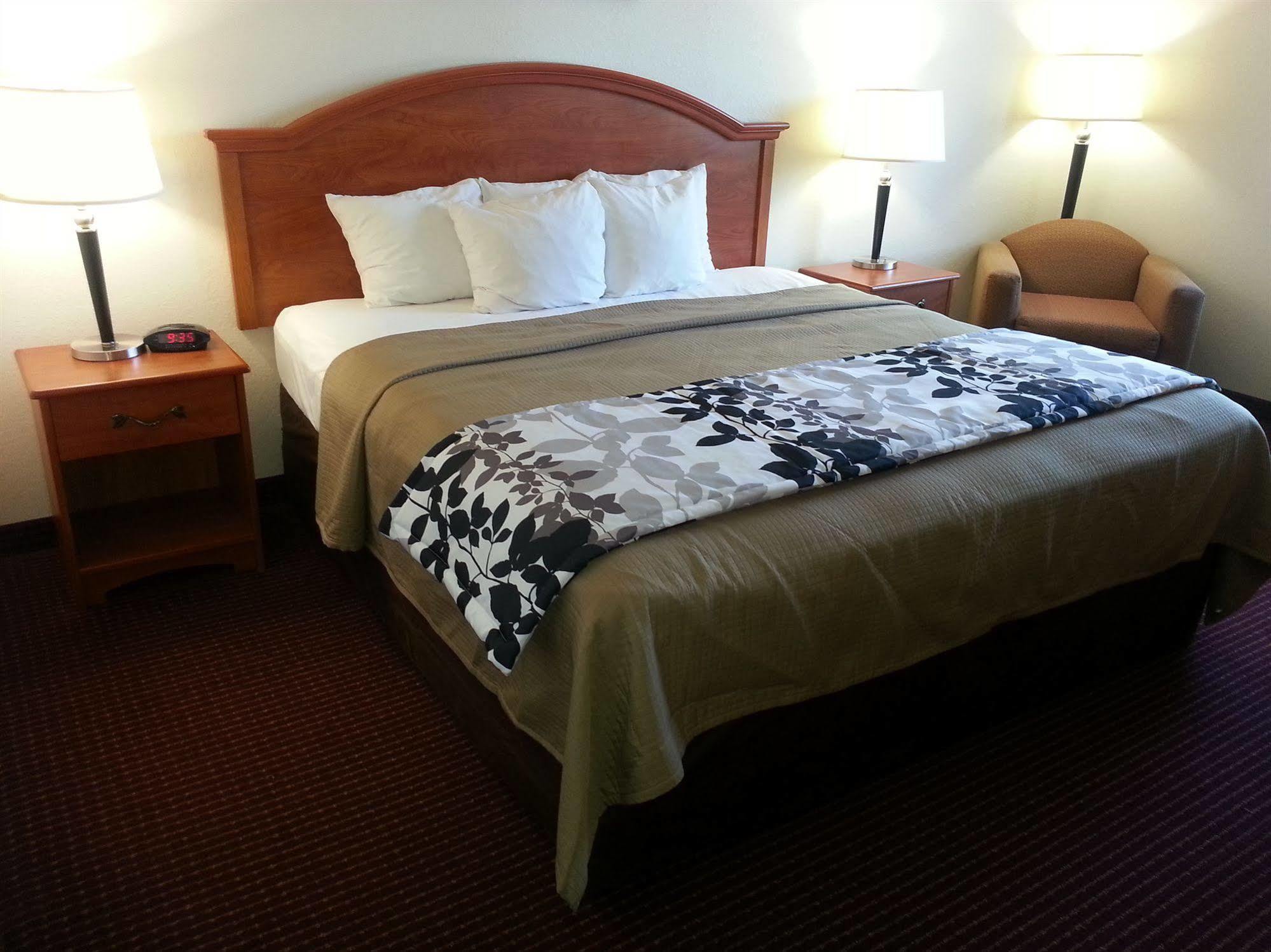 Sonesta Essential Beaumont Hotel Bagian luar foto